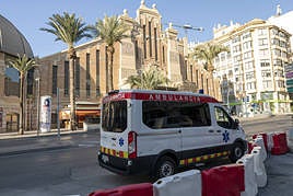 Los heridos han sido trasladados en ambulancia al hospital.