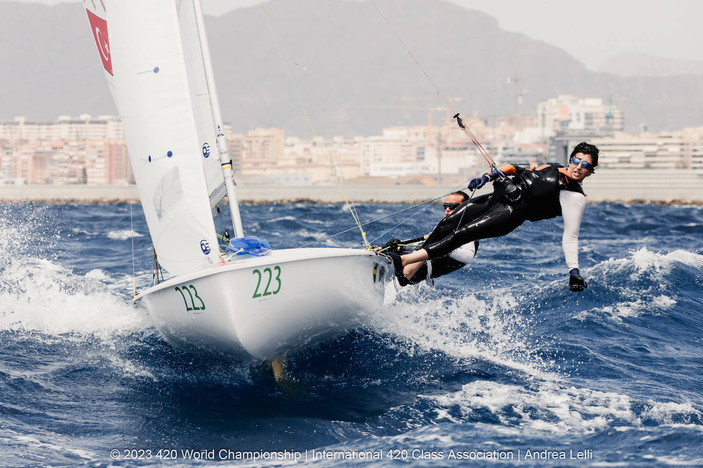 Día 6 del Campeonato del Mundo de 420 de Vela en Alicante