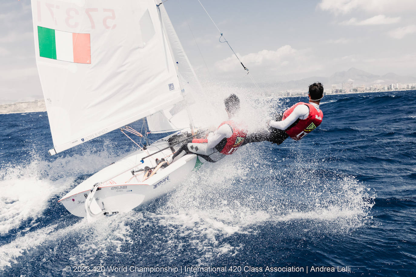 Día 6 del Campeonato del Mundo de 420 de Vela en Alicante