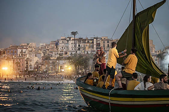 Impresionante desembarco moro en las fiestas de la Vila