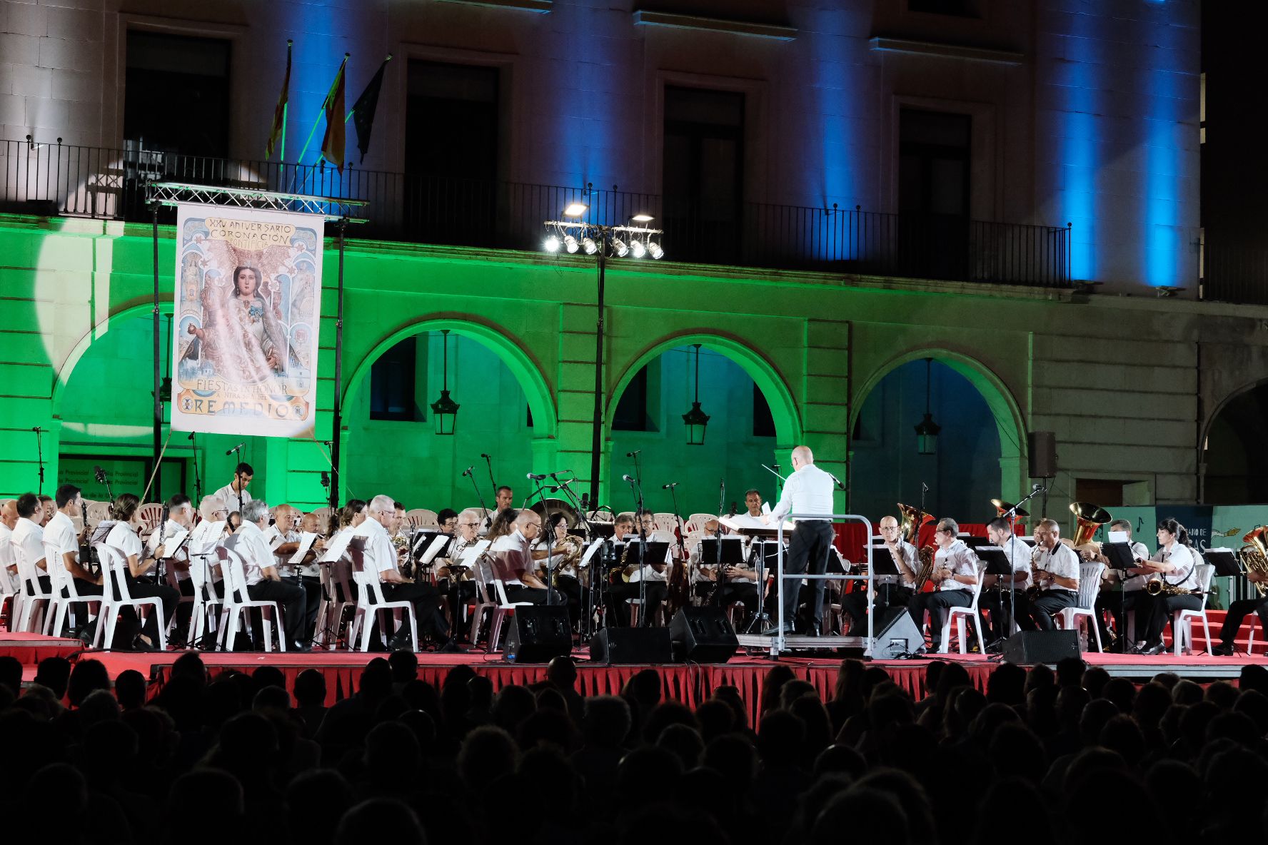 La Alborada 2023 hace vibrar a los alicantinos en honor a la Virgen del Remedio