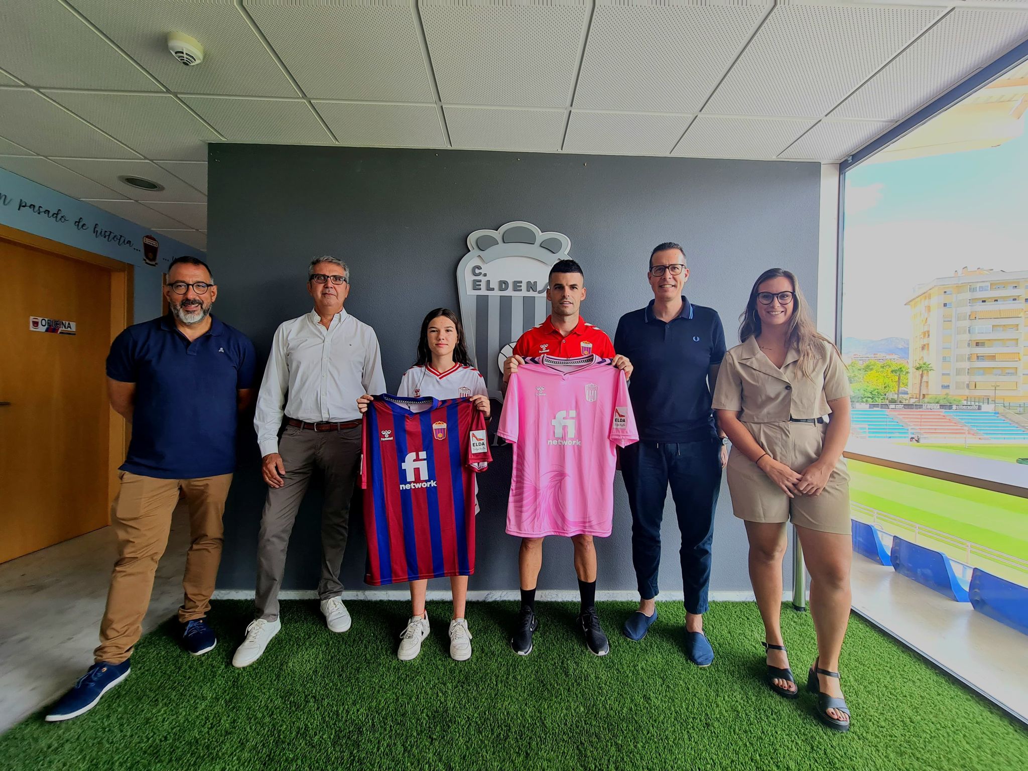 Presentación del acuerdo, este viernes en las instalaciones del Eldense.