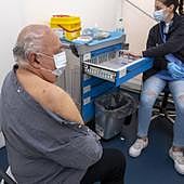 Suben los casos de covid: ¿cabe temer una nueva ola?