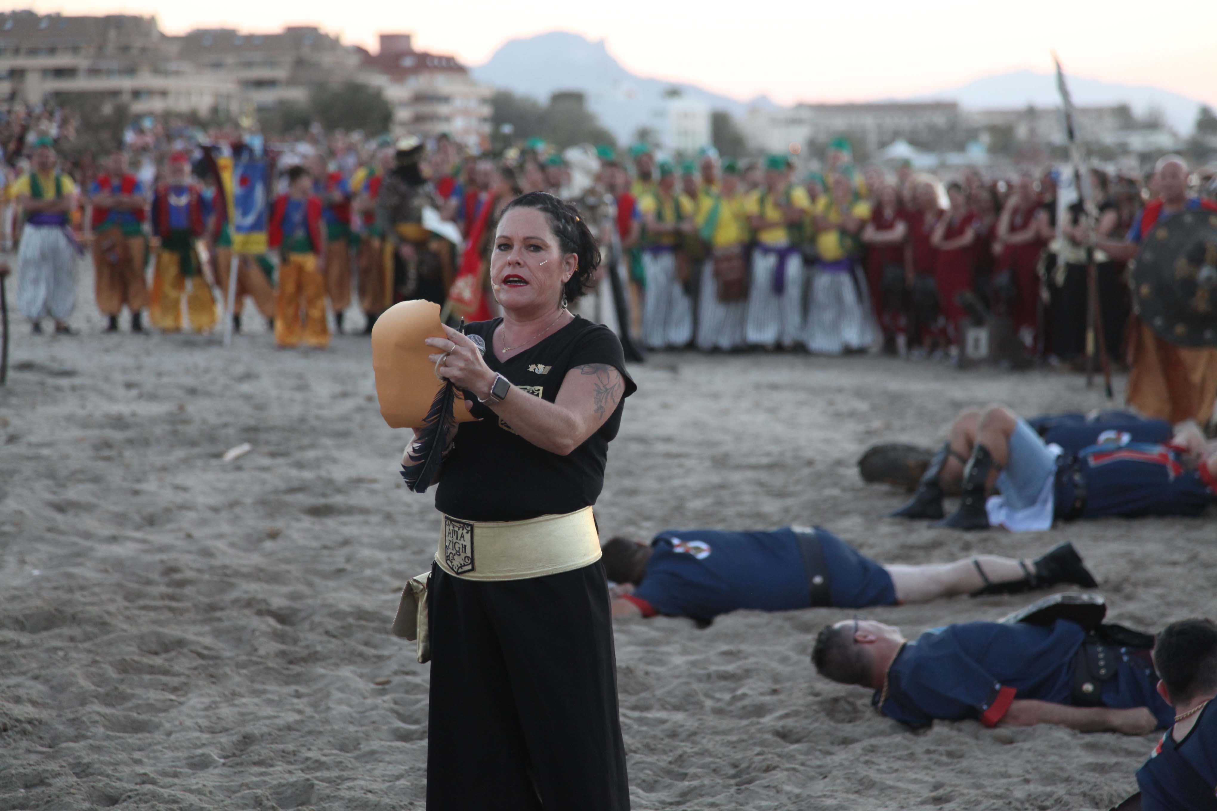 Los Moros y Cristianos desembarcan en Dénia