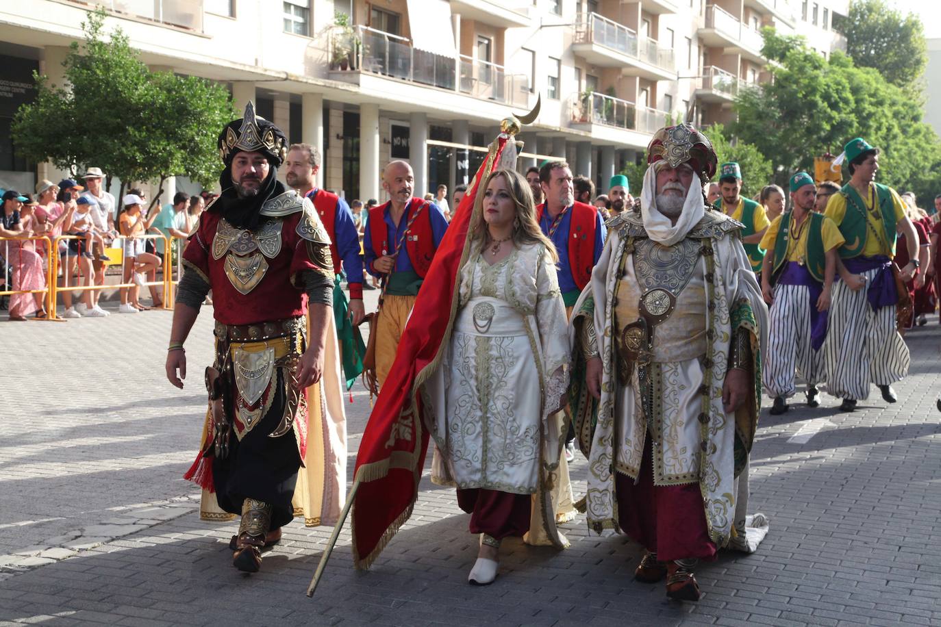 El Milagro de la Niebla y el castillo de fuegos artificiales despiden los Moros y Cristianos de Dénia