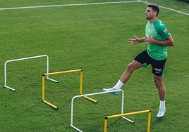 Lucas Boyé, durante un entrenamiento con el Elche