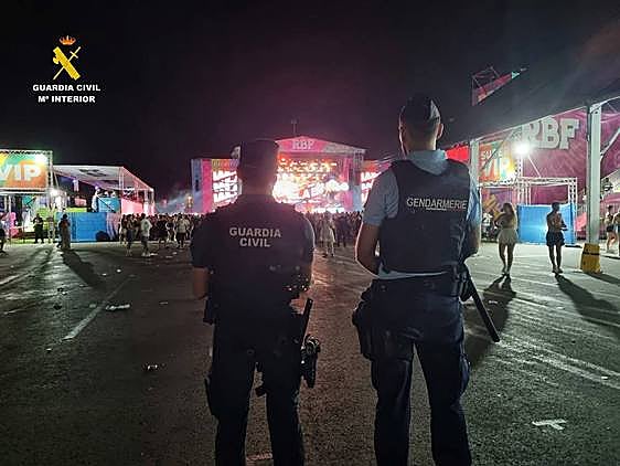 Guardia Civil durante la celebración de un festival