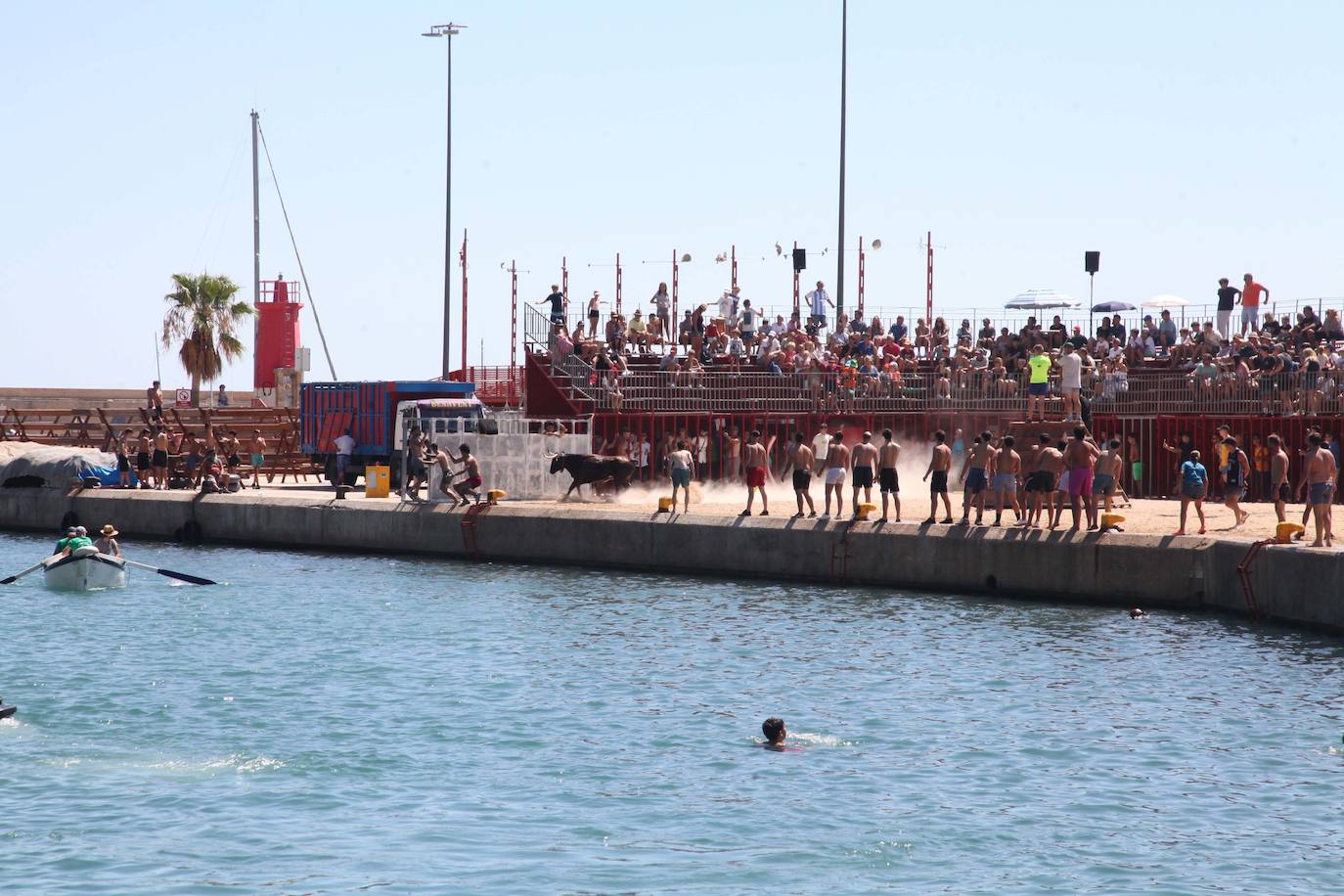 Primer día de Baret y Bous a la Mar en Xàbia