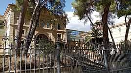 El geriátrico escenario de la tragedia es un antiguo hospital civil construido en el siglo XIX.