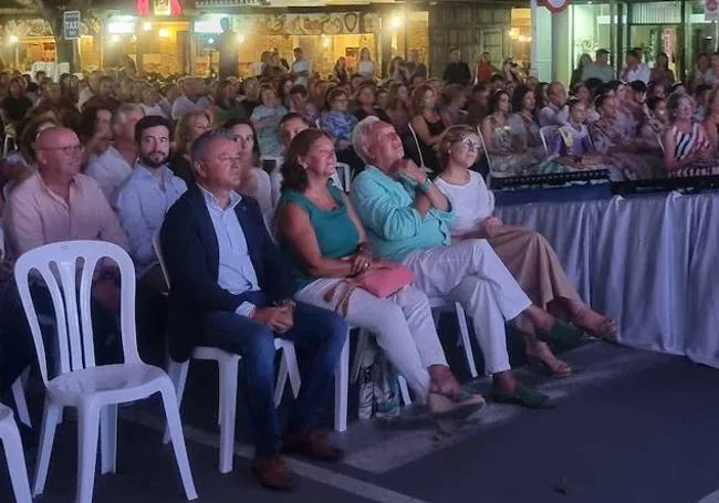 Margallo (segundo por la derecha) en la presentación de mayorales de Xàbia.