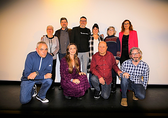 Equipo responsable del corto 'Dios te salve, María'.