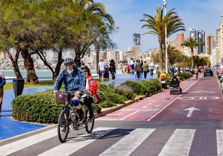 Benidorm pondrá en marcha «muy pronto» un nuevo servicio de alquiler de bicicletas