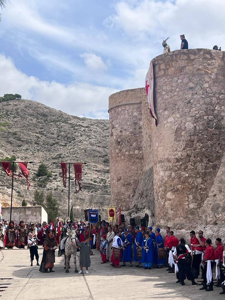 Villena, entre la pólvora de la Guerrilla y la Embajada del Bando Moro al Cristiano