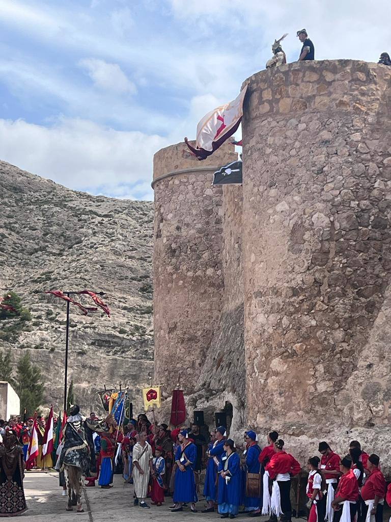 Villena, entre la pólvora de la Guerrilla y la Embajada del Bando Moro al Cristiano
