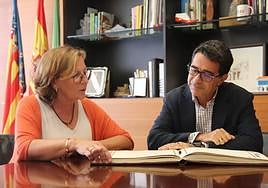 San Vicente aborda con la delegada del Consell la ampliación del Tram y nuevas infraestructuras