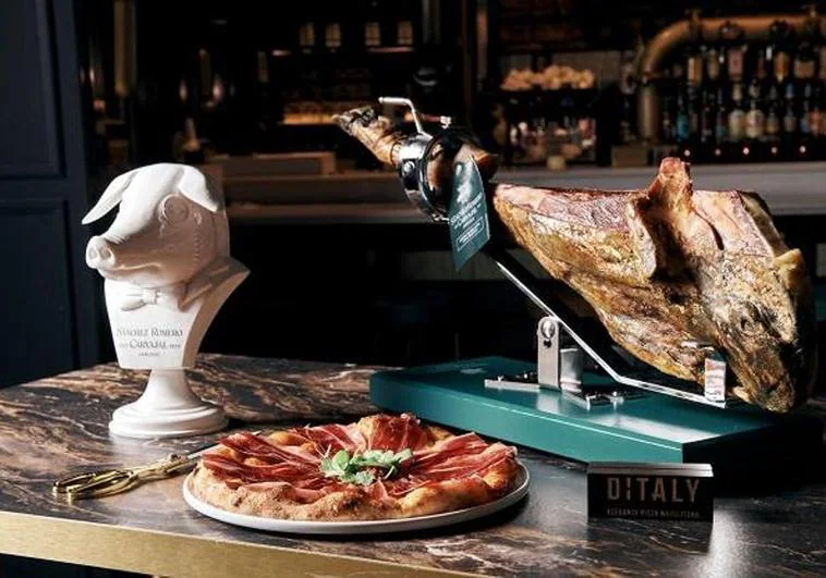Llega «La Jabugo» de Ditaly y Sánchez Romero Carvajal, la pizza para los amantes del jamón de bellota