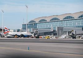 Pista de aterrizaje del aeropuerto Alicante-Elche.