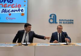 El alcalde de Alicante, Luis Barcala, y el presidente de la Diputación, Toni Pérez, en la presentación del Bono Comercio Alicante 2023.