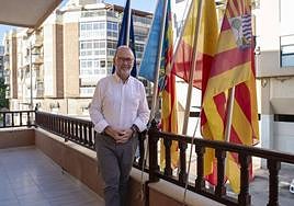 Juanjo Berenguer, en el balcón de la Casa Consistorial.