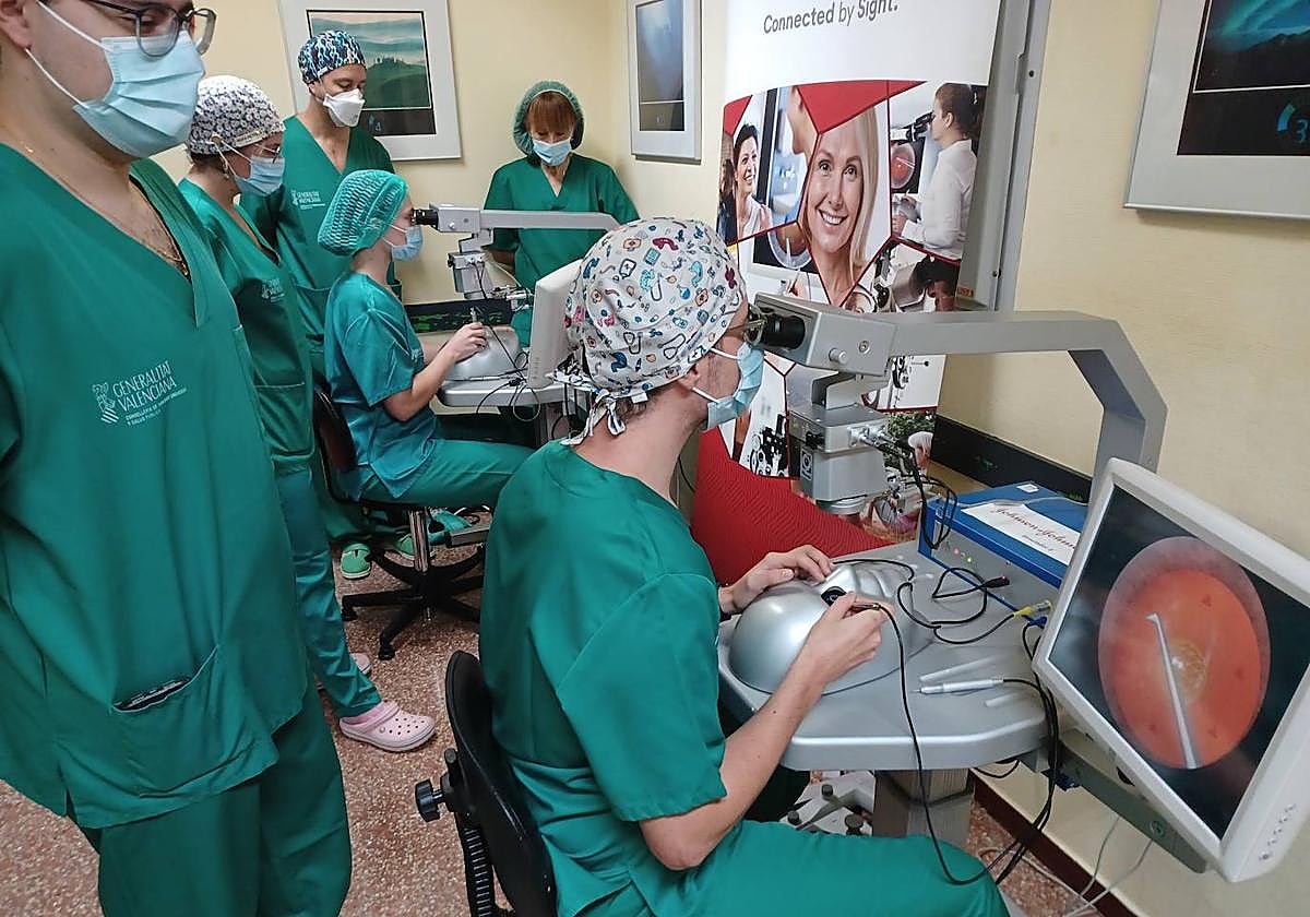 Residentes con la simulación 3D.