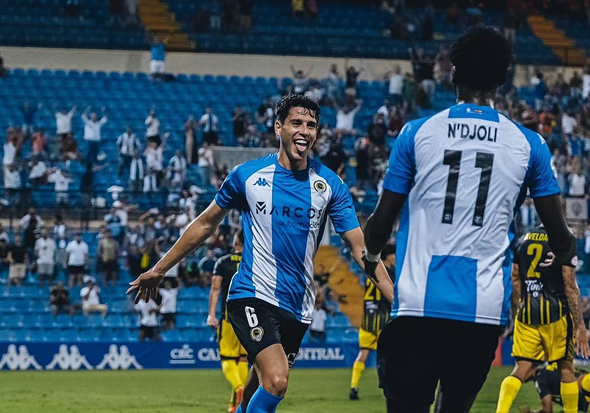 El autor del gol, Roger Colomina.