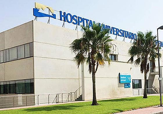 Fachada del Hospital de Torrevieja