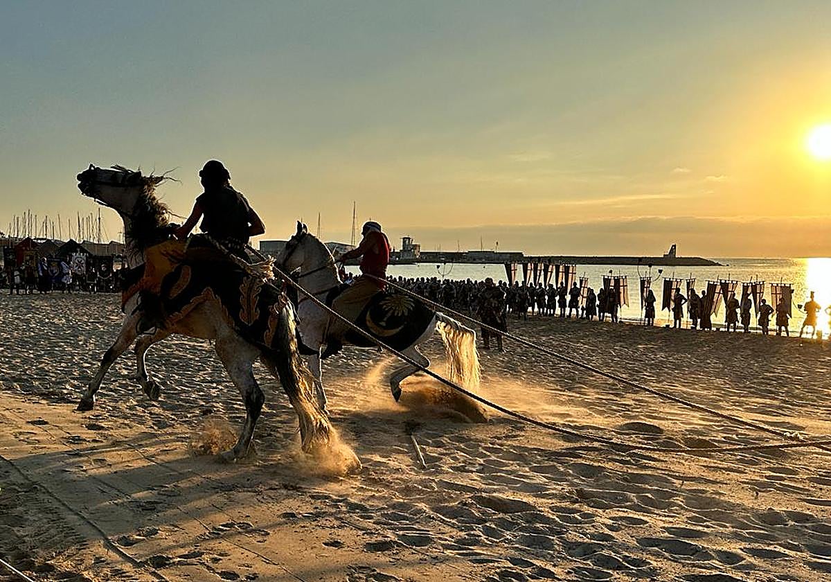 El Desembarco del Campello da inicio a las fiestas de Moros y Cristianos