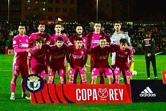 Los titulares del Burgos ante el Eldense en el Pepico Amat la pasada edición de la Copa del Rey.