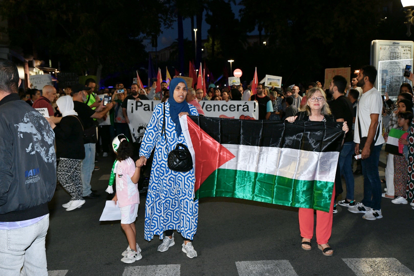 Manifestación en Alicante en solidaridad con el pueblo Palestino