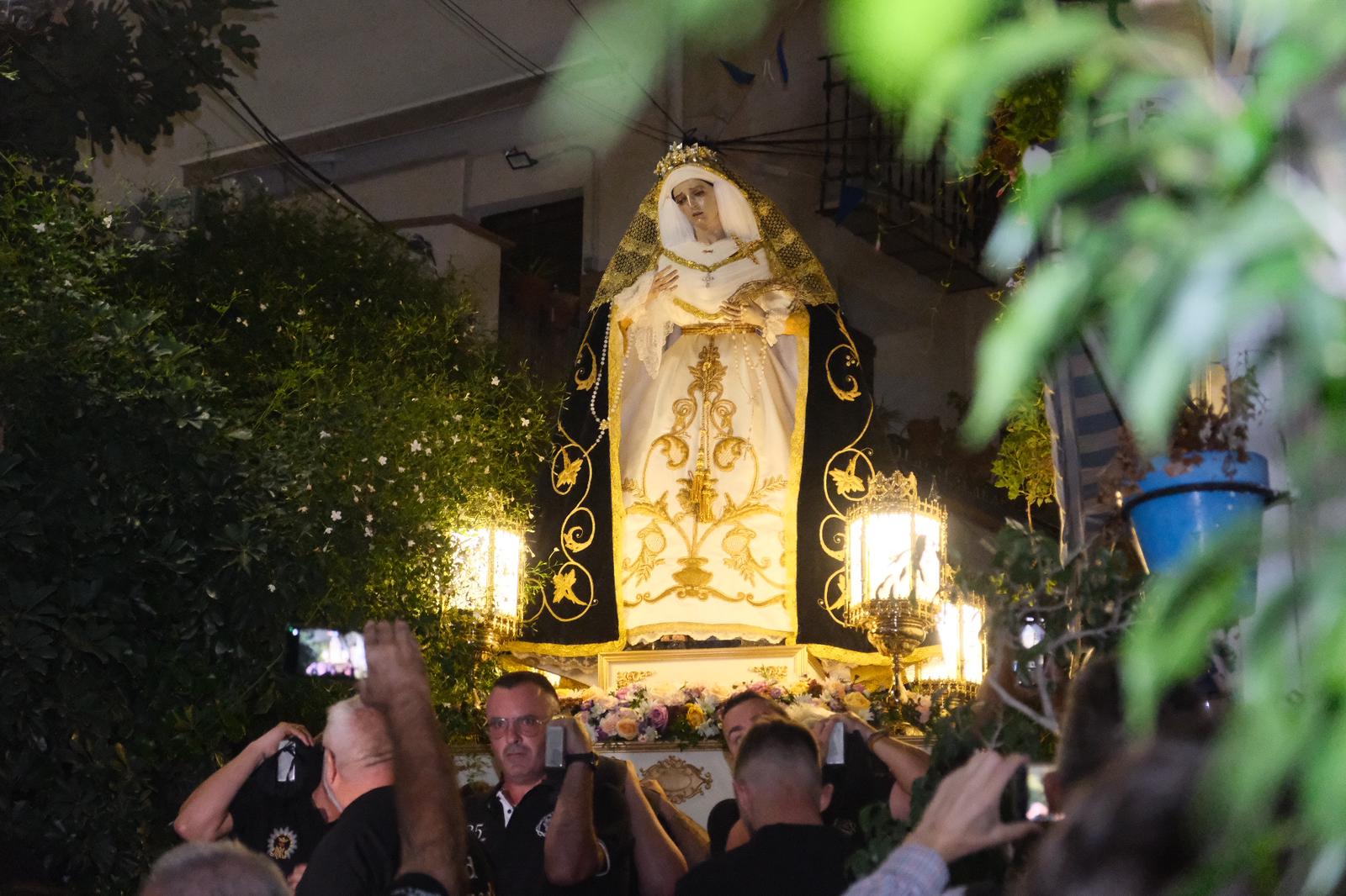 La Coronación de la Virgen de la Piedad de Santa Cruz en imágenes