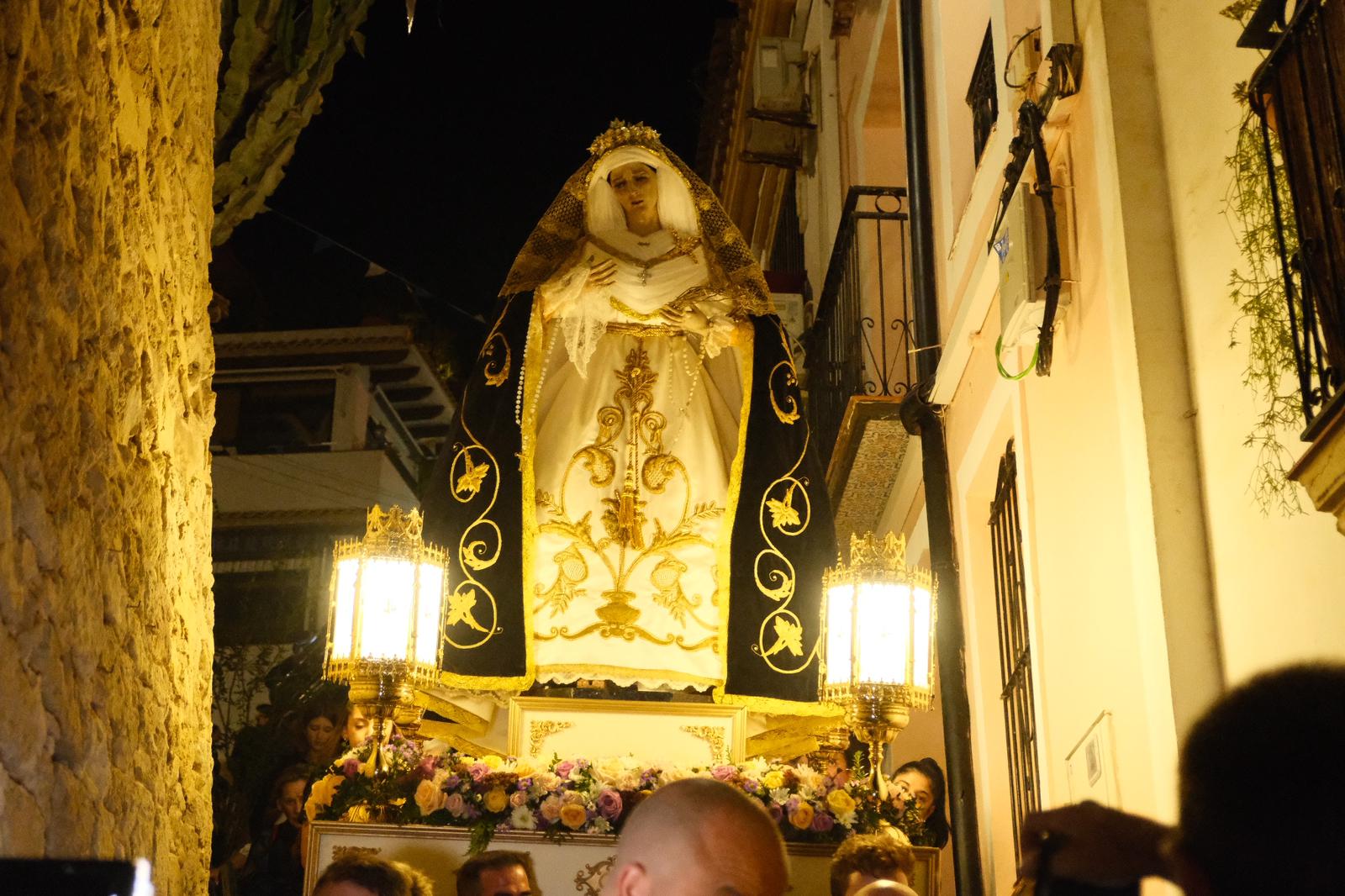 La Coronación de la Virgen de la Piedad de Santa Cruz en imágenes