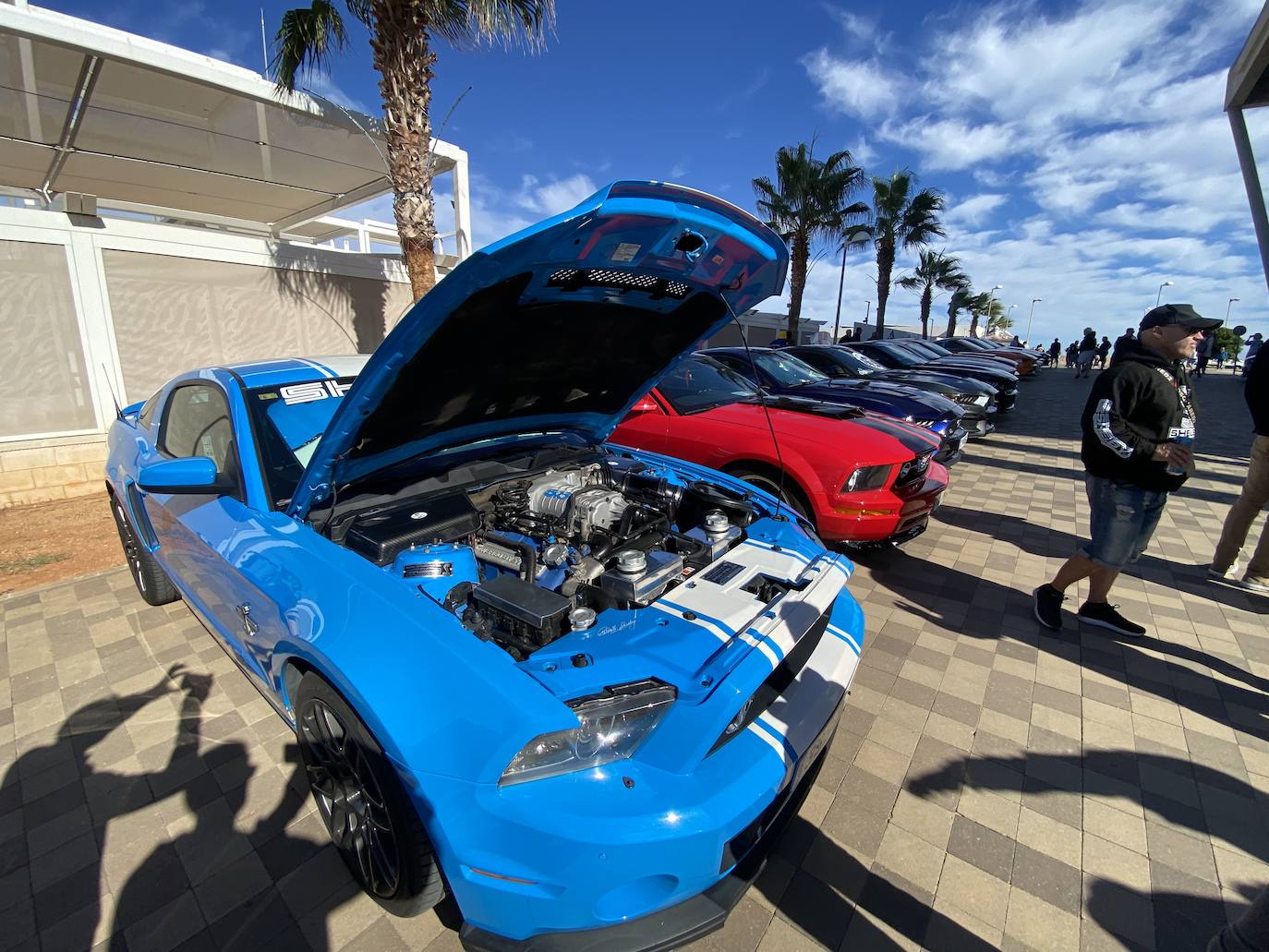 &#039;Muscle cars&#039; americanos en Dénia