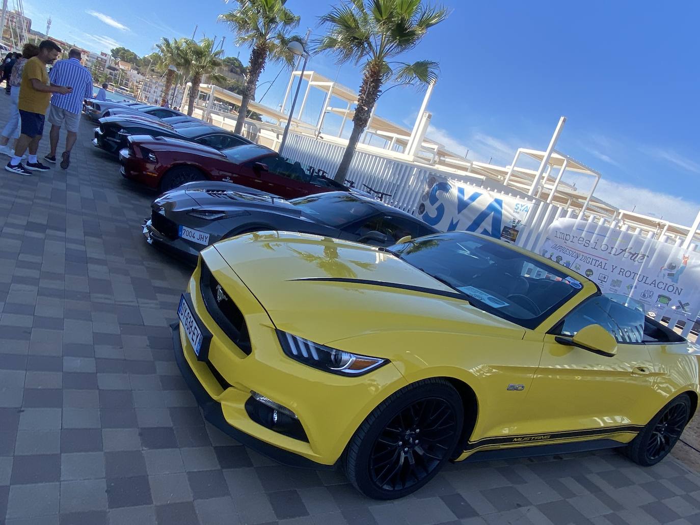 &#039;Muscle cars&#039; americanos en Dénia