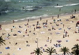 La playa del Postiguet, en Alicante.