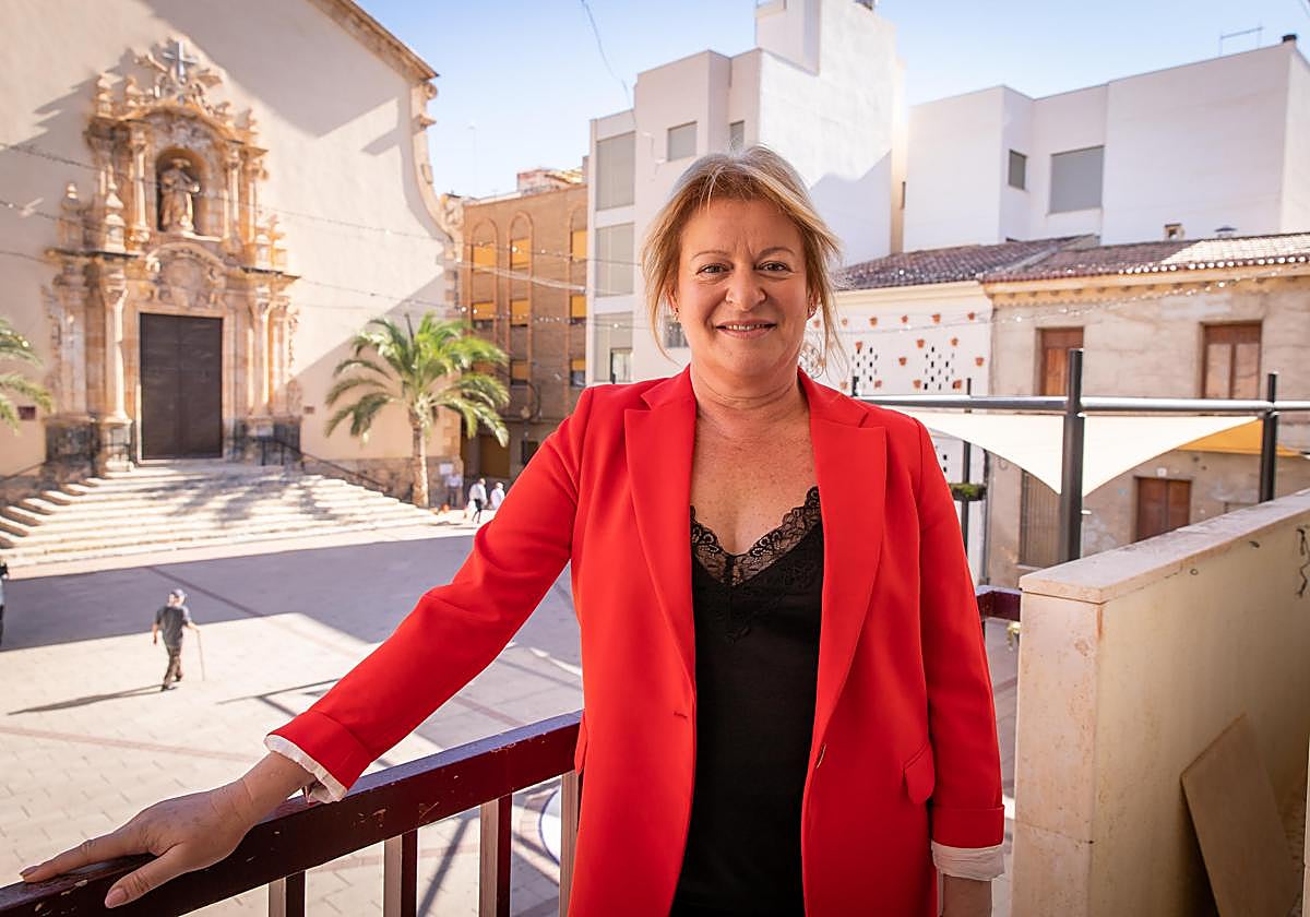La alcaldesa de Albatera, Ana Serna.