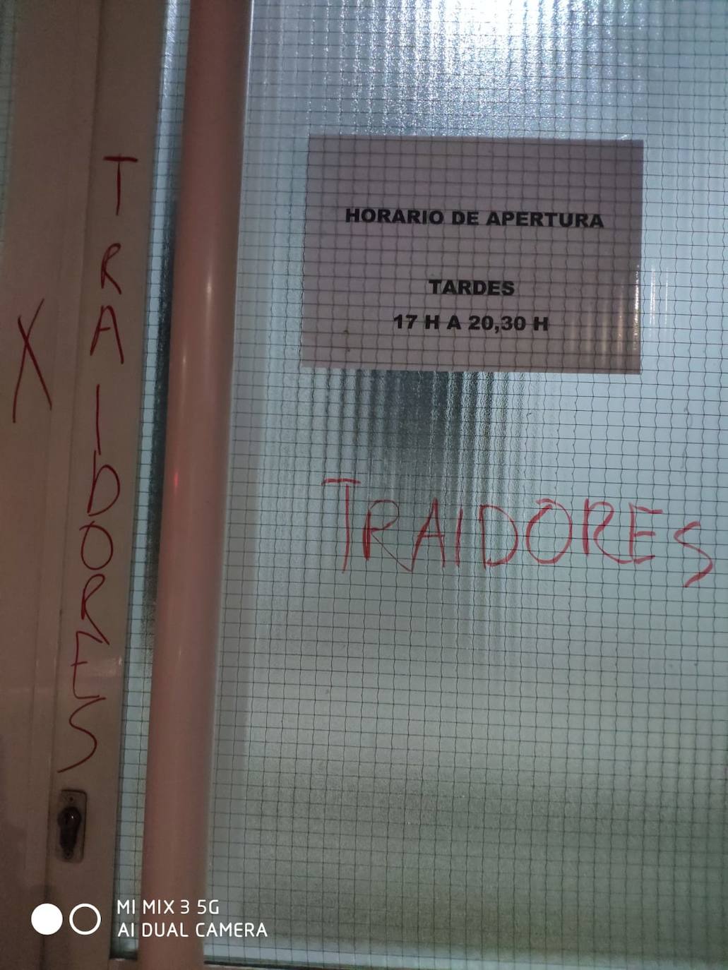 Vox alienta concentraciones frente a las sedes del PSOE