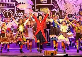 Actuación de los playbacks de las Hogueras de Alicante.