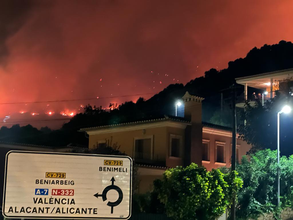 Así arde la Marina Alta