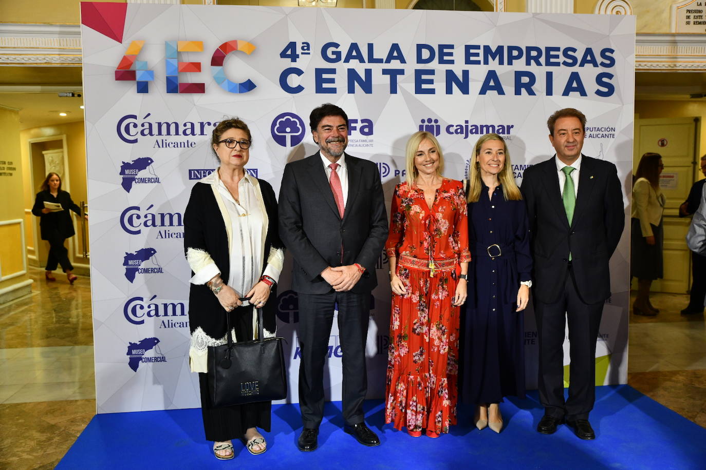 Y llegó la noche de las empresas centenarias alicantinas