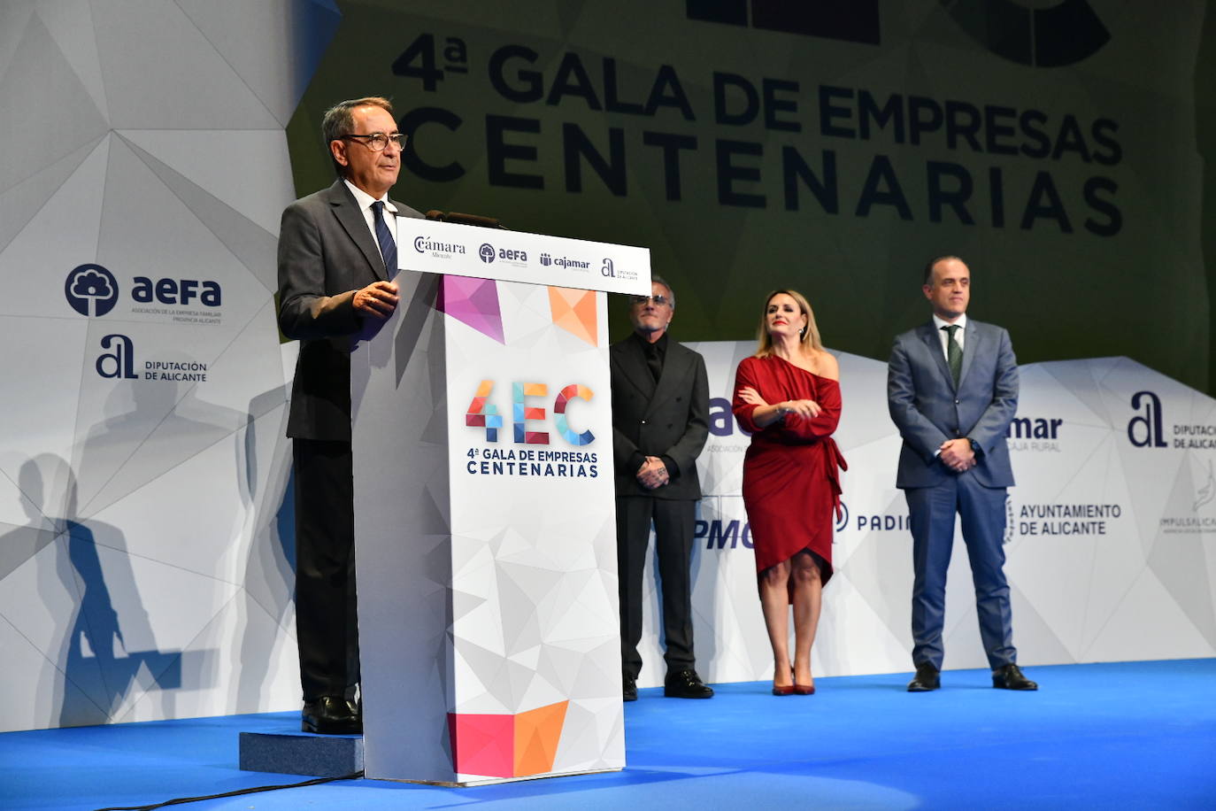 Y llegó la noche de las empresas centenarias alicantinas