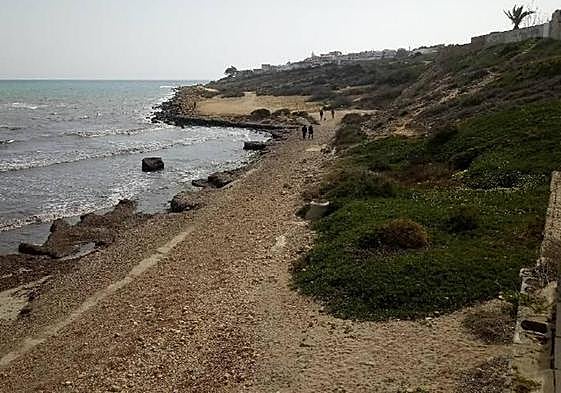Tramo del litoral alicantino que se va a regenerar.