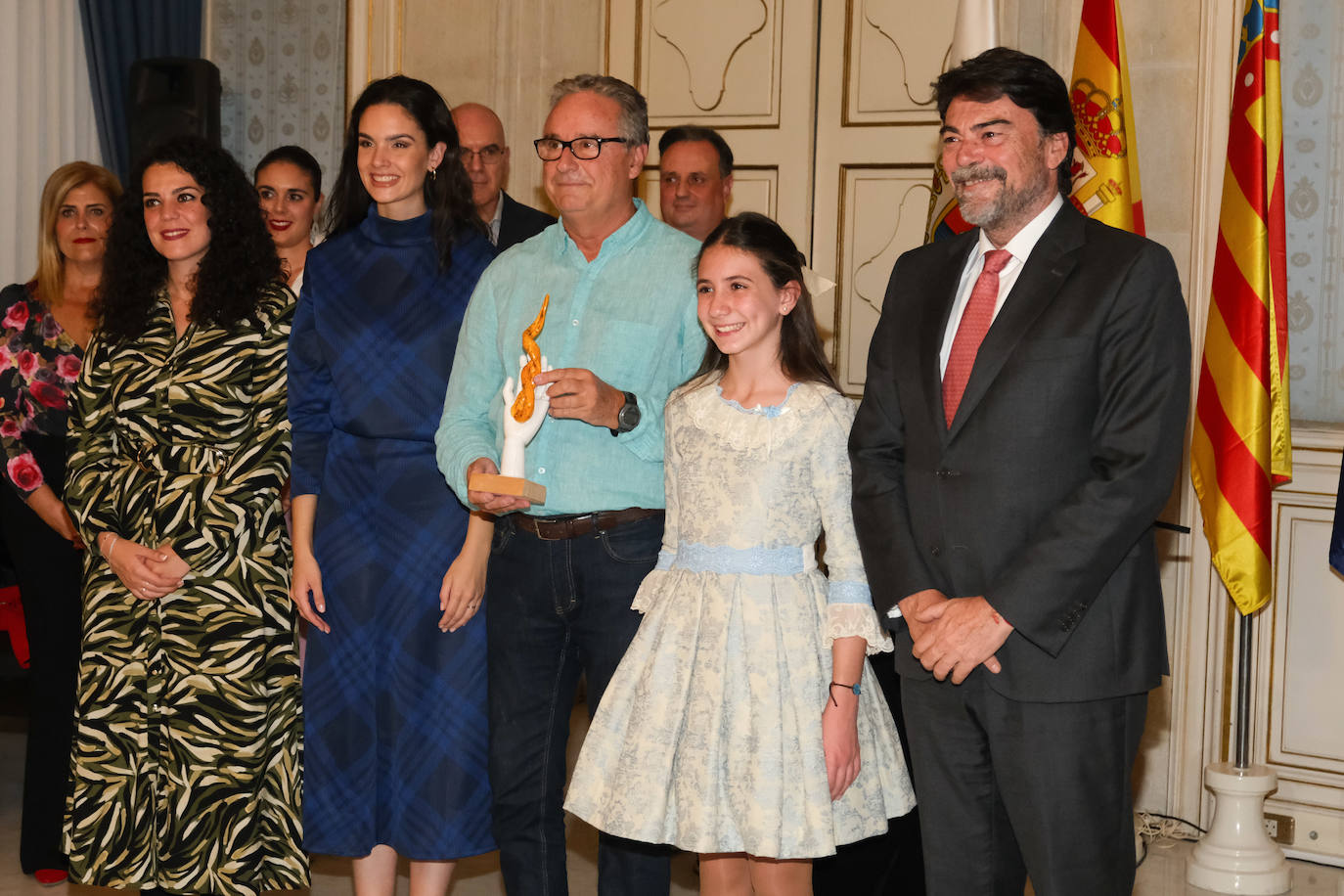 Entrega de premios a los artistas de las Hogueras de Alicante