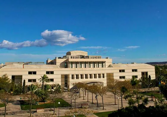 Facultad de Económicas y Empresariales de la Universidad de Alicante.