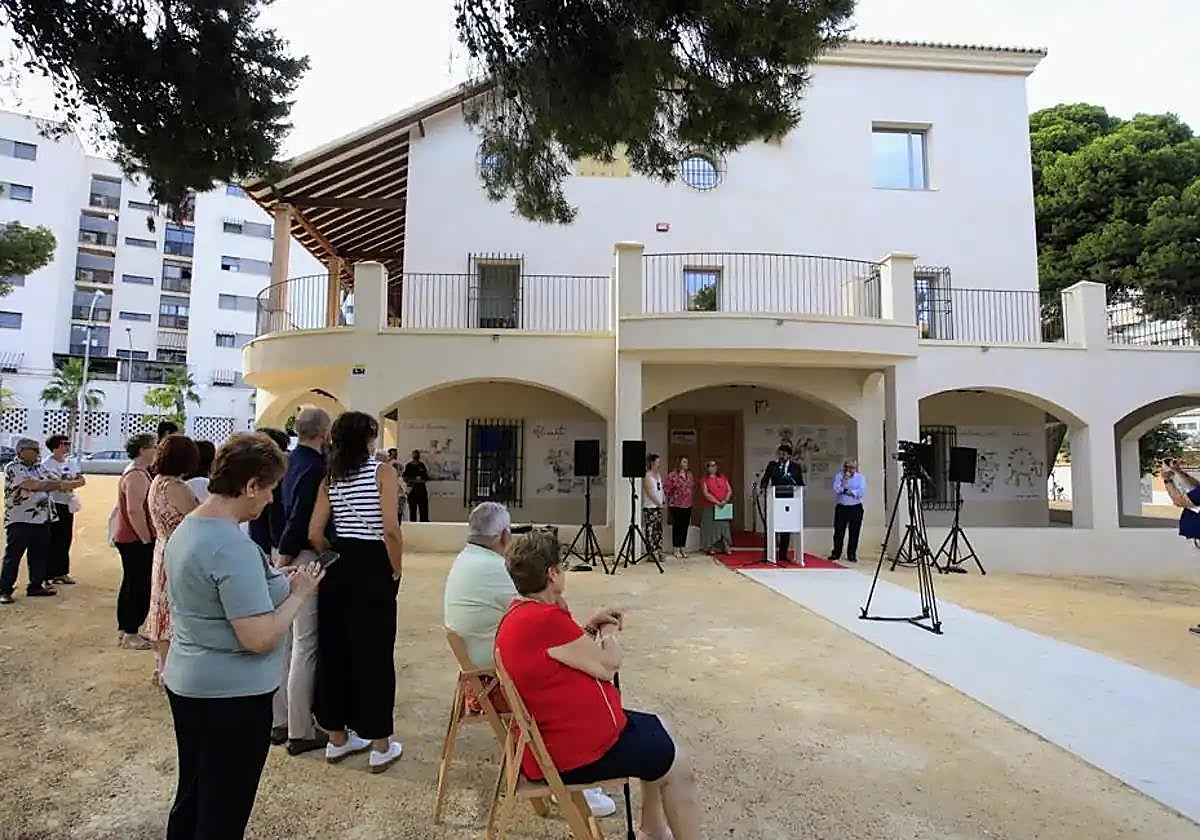 Finca Benisaudet, antigua residencia de verano de Gabriel Miró, durante un acto.