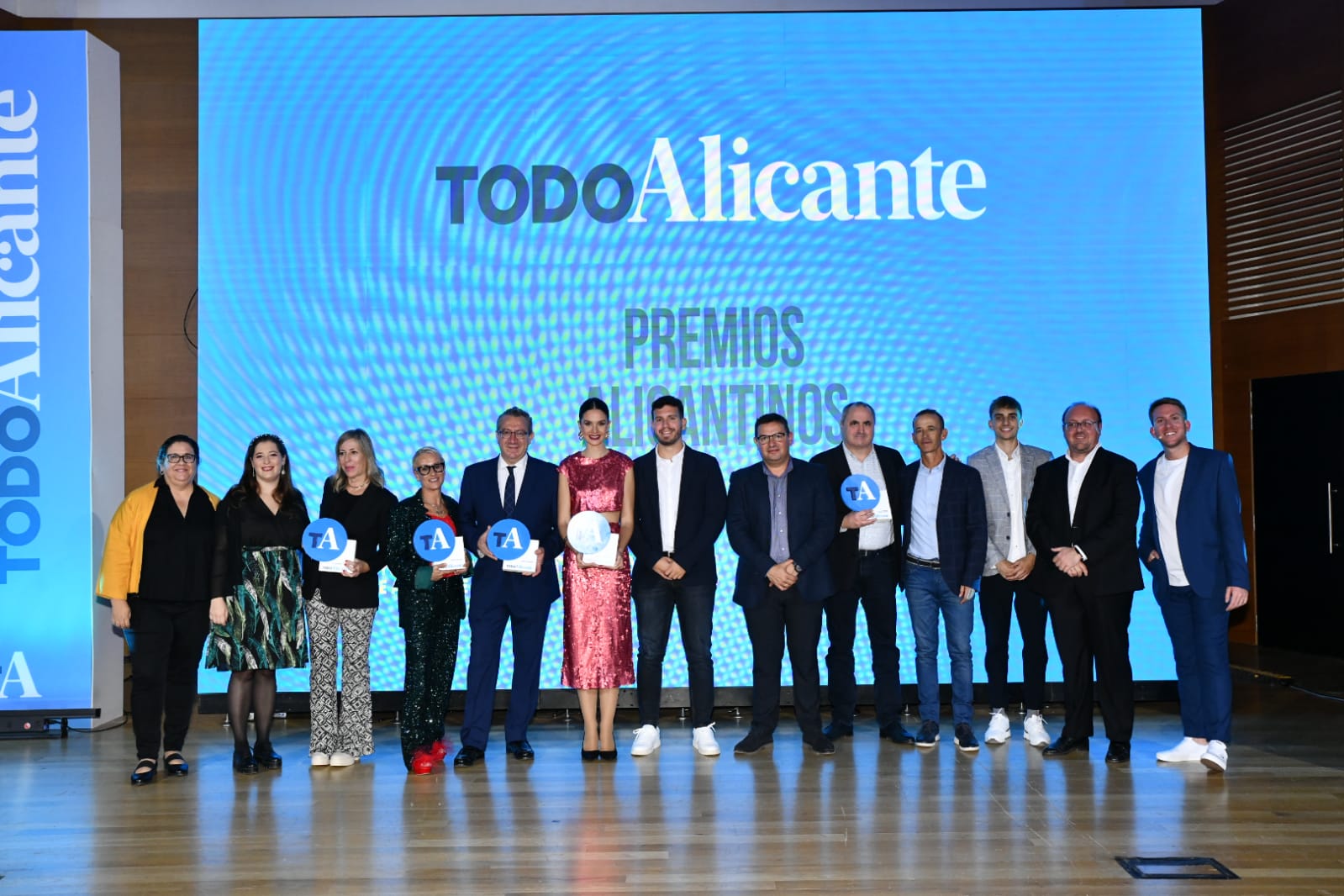 La sociedad respalda en masa la primera edición de los Premios Alicantinos
