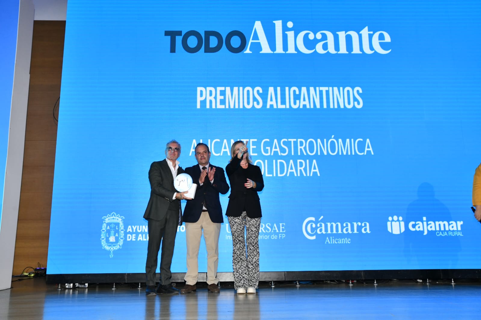 La sociedad respalda en masa la primera edición de los Premios Alicantinos