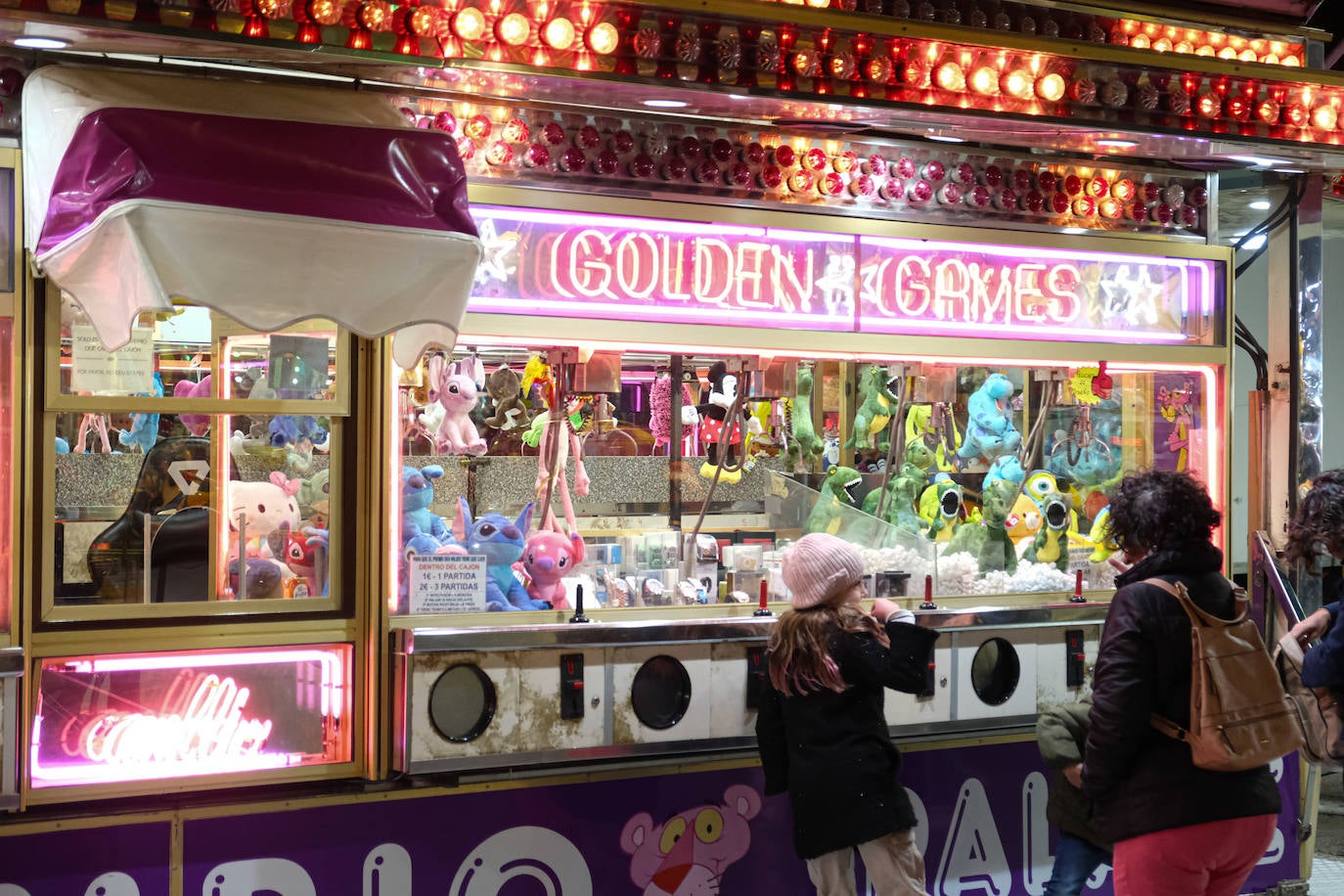 Así es la feria de Navidad que abre sus puertas en Alicante