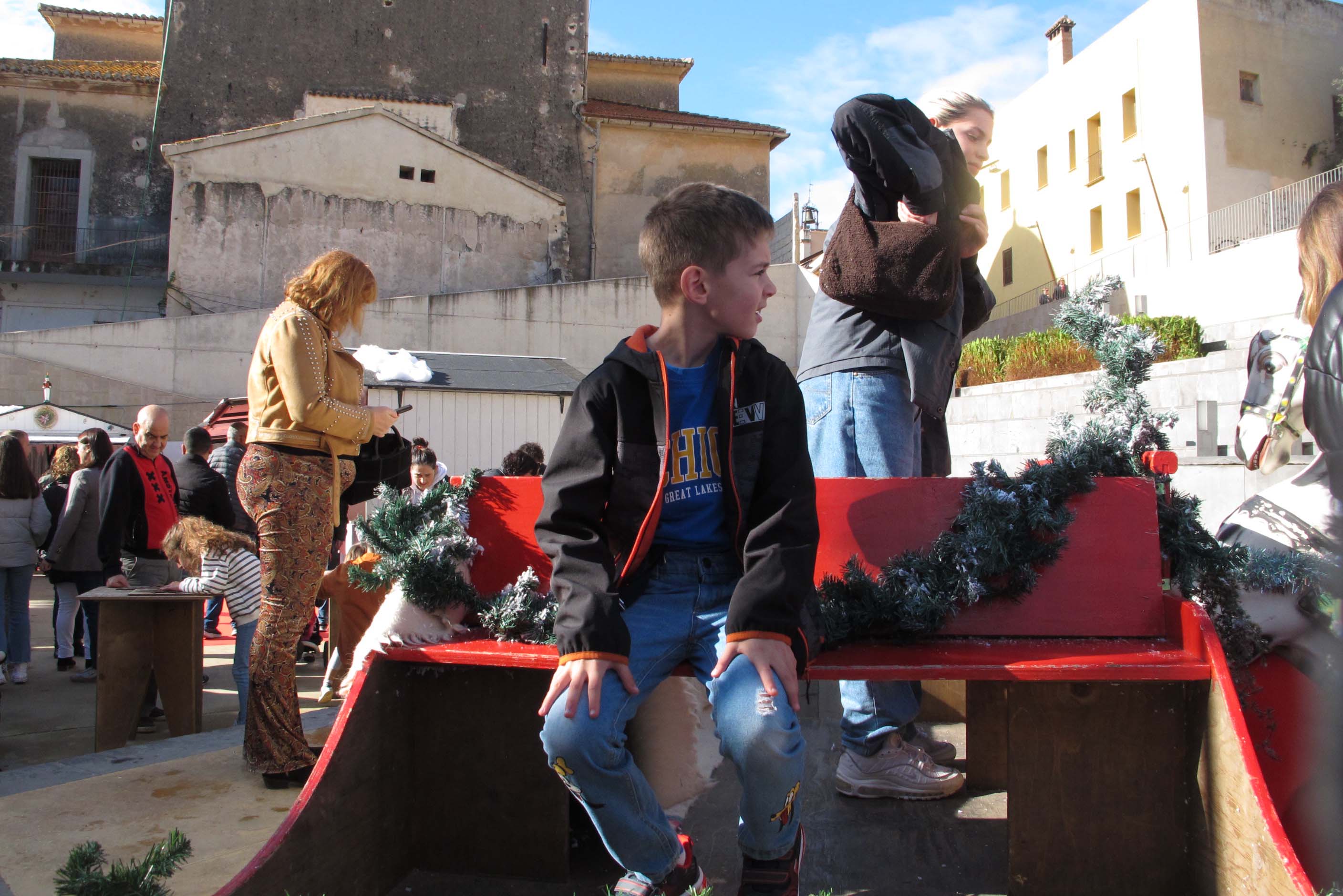 El Mercat de Nadal llena las calles de Dénia