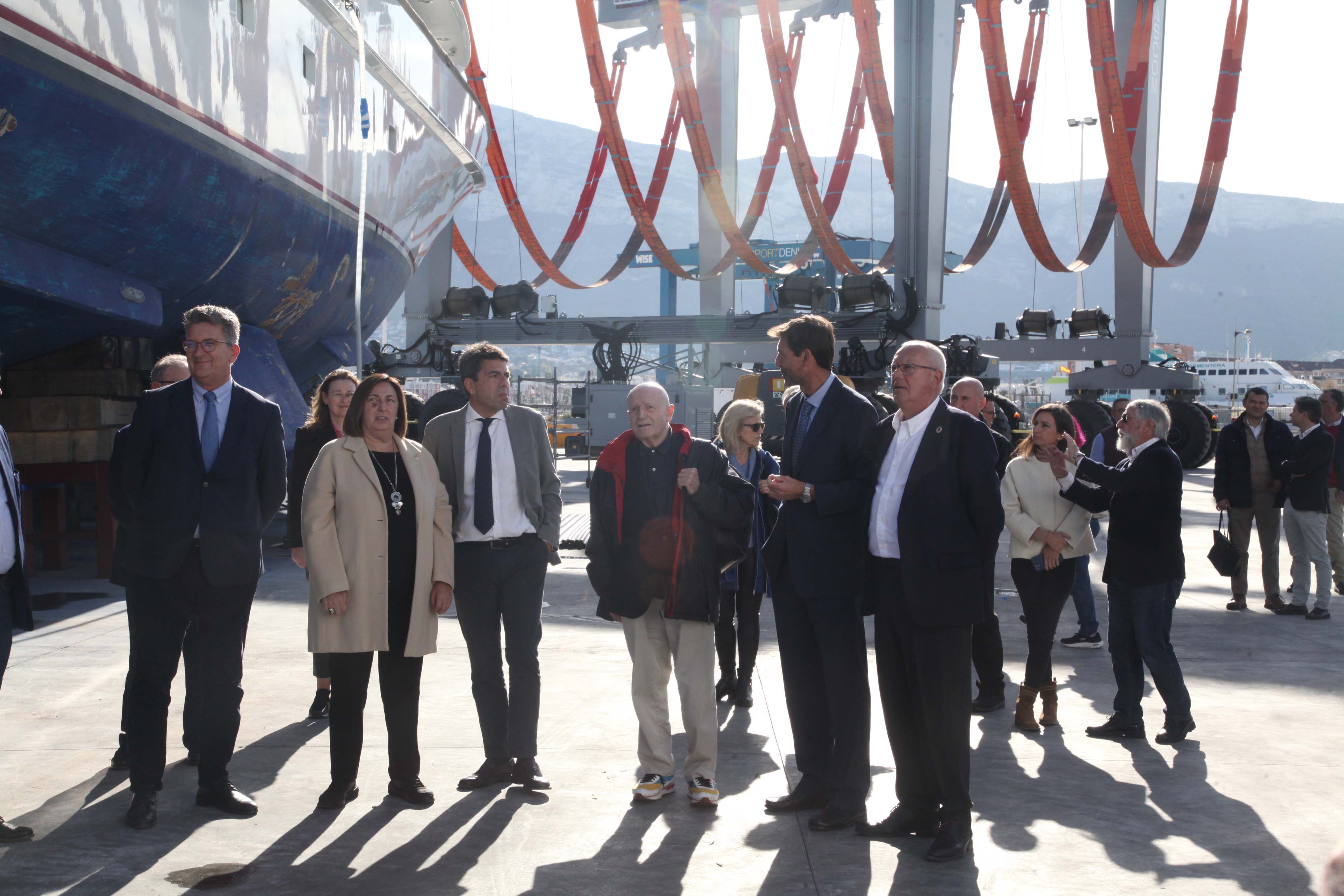 Mazón inaugura la ampliación del varadero de Portdenia Superyacht Shipyard &amp; Marina