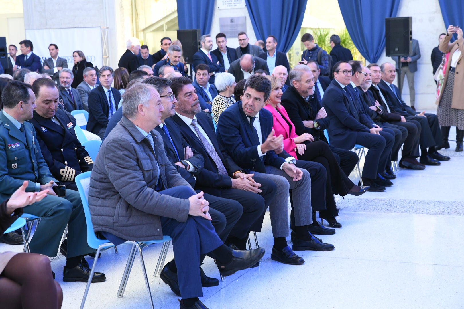 Un perfil dialogante al frente del Puerto de Alicante